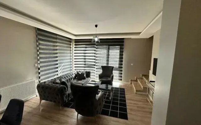 Ef Sui̇t Otel