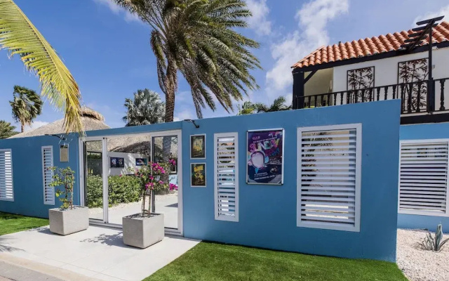 Van Gogh Inn Aruba
