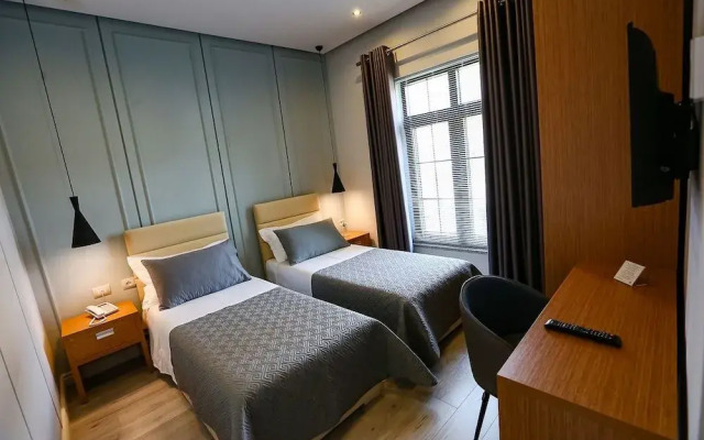 Home Hotel