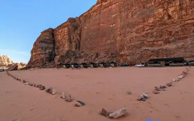 WhyDesert Camp & Jeep Tours
