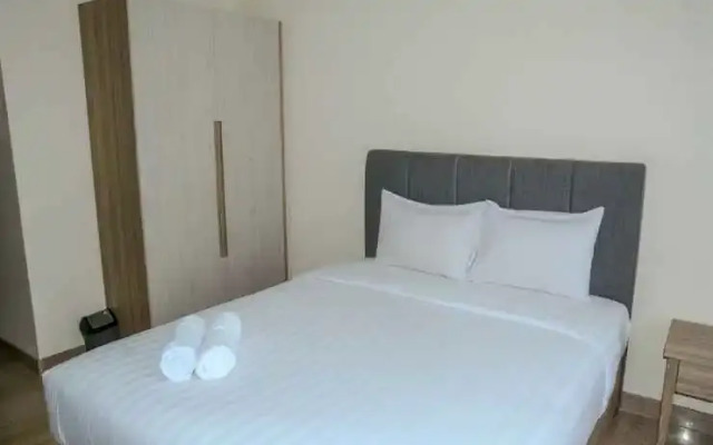 Elegant and Tidy Studio Apartment @ Menteng Park By Travelio