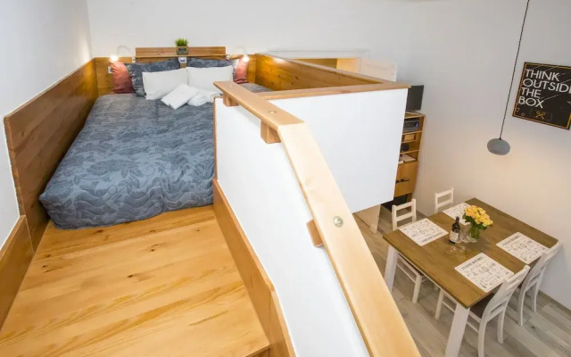Wood and Light Apartment