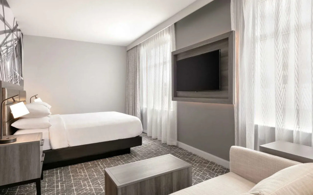 Embassy Suites by Hilton Atlanta Midtown