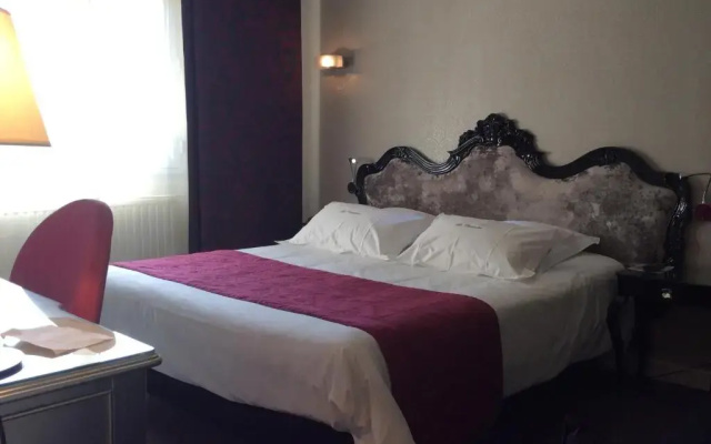 Hôtel Restaurant La Chaumière