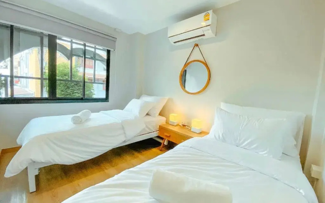 YakThai Poshtel