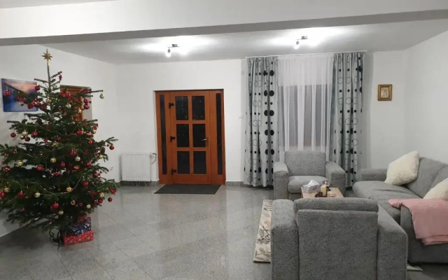 Casa Sandu-Sadova