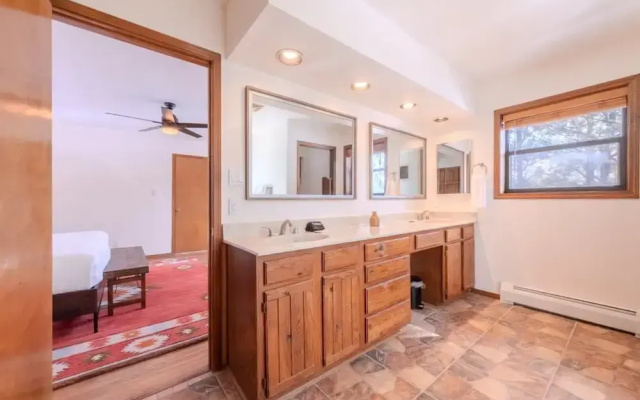 Grand Angel Fire Mountain Luxury ski Chalet