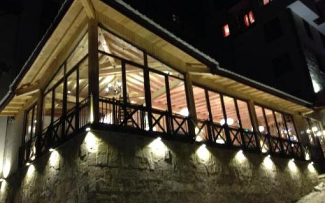 Отель Ski Apartment in Castle Complex Болгария, Пампорово - отзывы, цены и фото номеров - забронировать отель Ski Apartment in Castle Complex онлайн вид на фасад