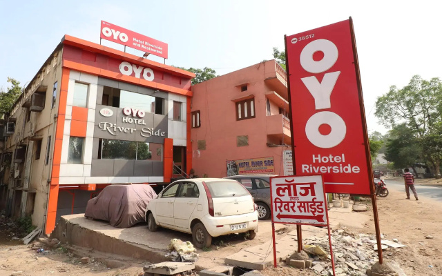 OYO 39838 Riverside