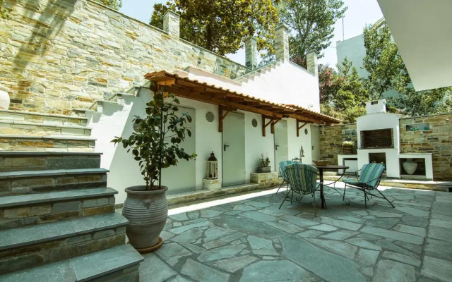 Menexe Apartments-Kelyfos