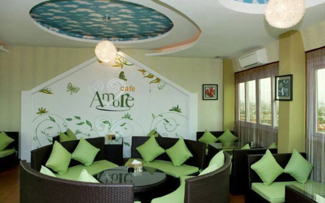Hanoi Amore Hotel & Travel