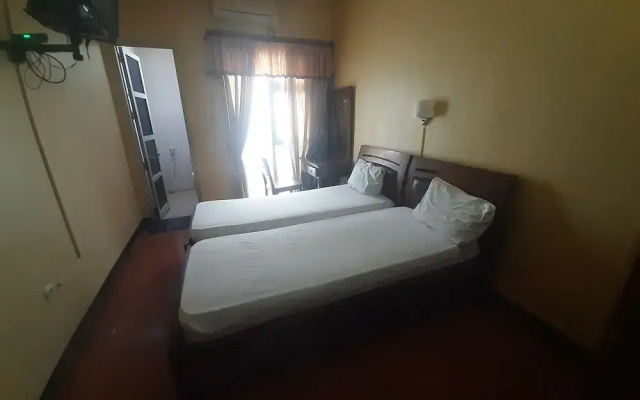 Simpang Lima Apartel