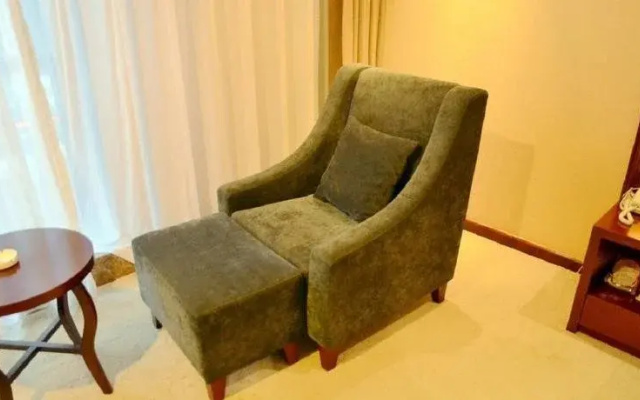 Dega Business Hotel