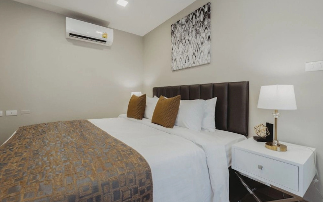 Bless Residence Ekkamai