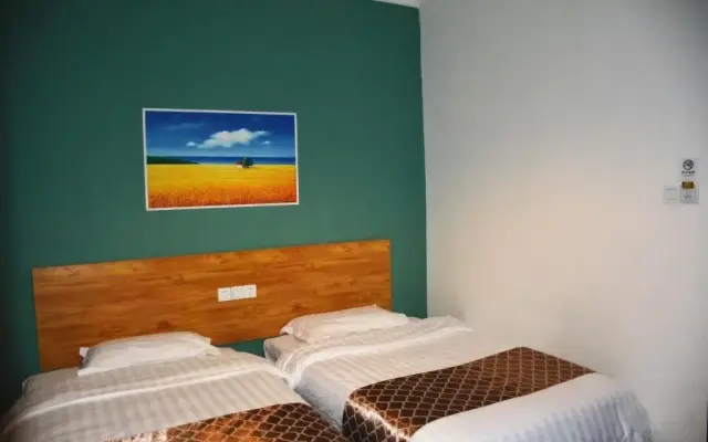 Zhangjiajie Peakcap Backpacker Hostel