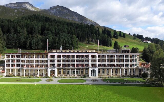 Отель Schatzalp Snow & Mountain Resort Швейцария, Давос - отзывы, цены и фото номеров - забронировать отель Schatzalp Snow & Mountain Resort онлайн вид на фасад