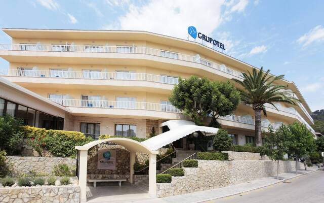 Отель Grupotel Nilo & Spa вид на фасад
