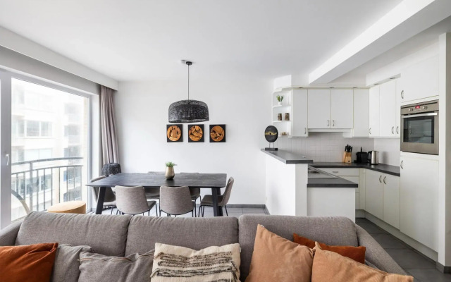 Apartment in Oostende With Balcony