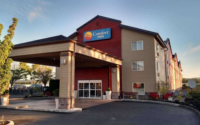 Comfort Inn Troutdale - Portland East in Troutdale, United States of America from 138$, photos, reviews - zenhotels.com hotel front