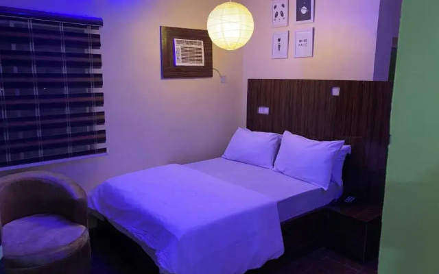 Ontario Suites
