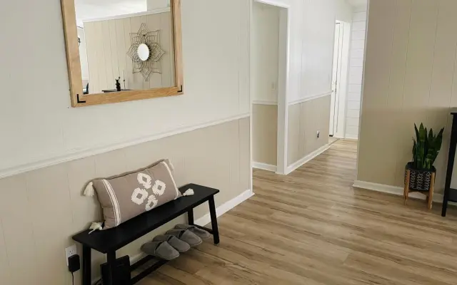 Pet friendly 3 bedroom single family house