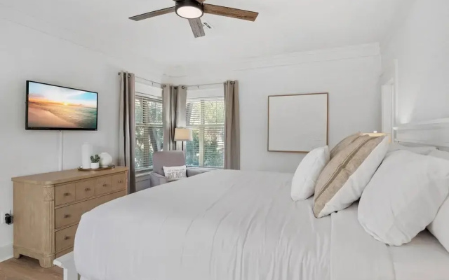 Magnolia Bay 8593
