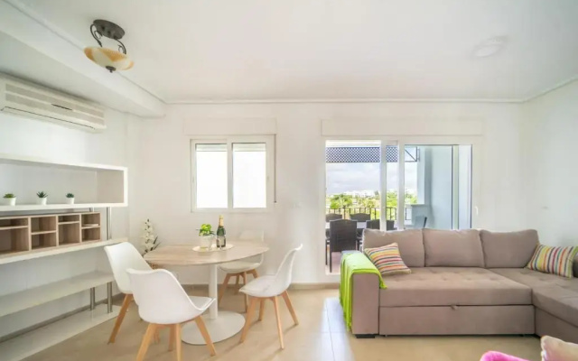Bright Two Bedroom Apartment - RA721LT