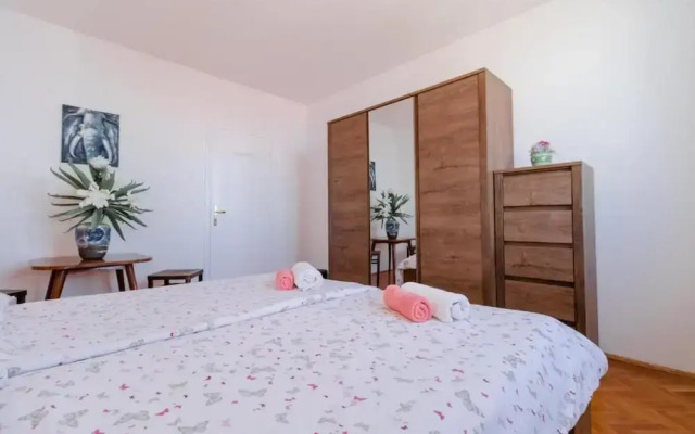 Apartment Fredi