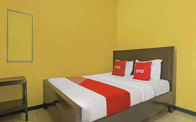 OYO 92483 Hotel Kirana