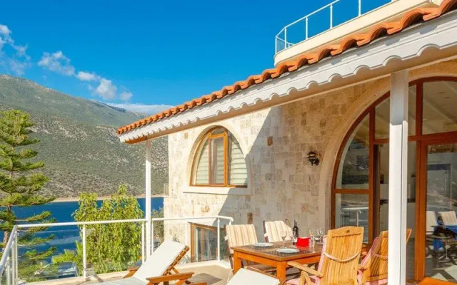 Villa Phellos