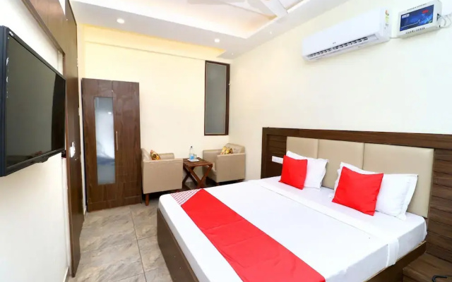 Hotel Jeevak by OYO Rooms
