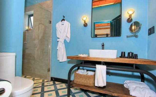 Antigua Trece Hotel Fusión & Spa