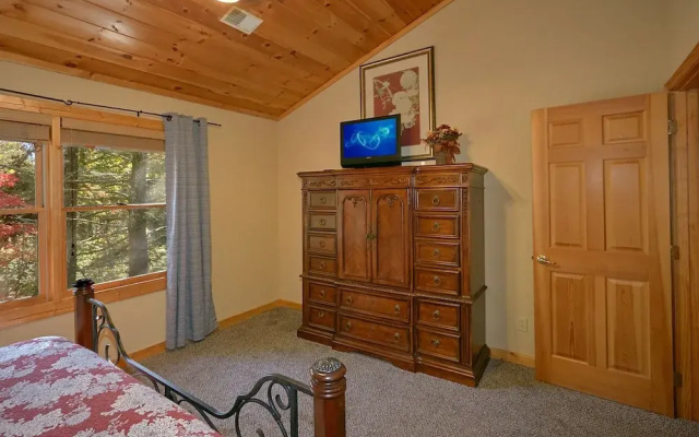 Rustic Elegance 422 - Two Bedroom Cabin
