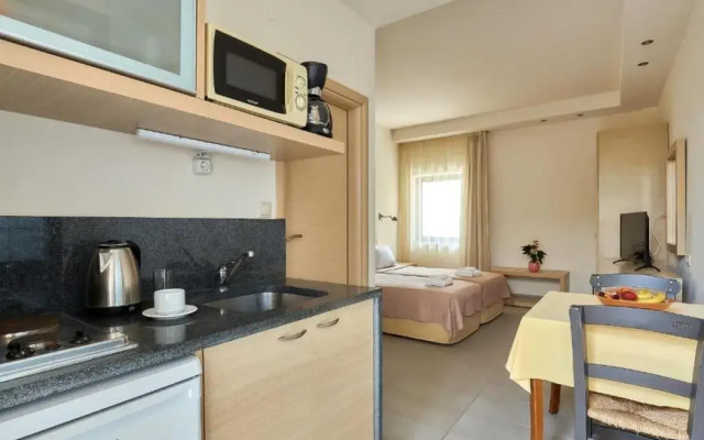 Creteco Hotel & Suites