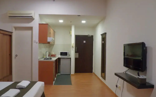 Maytower Apartment