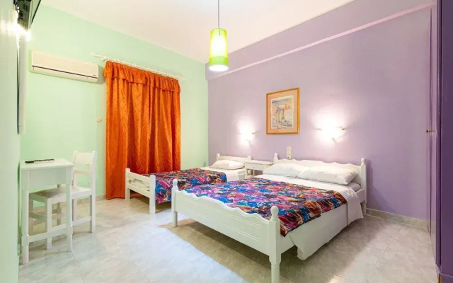 Ni-Mar Studios & Apartments