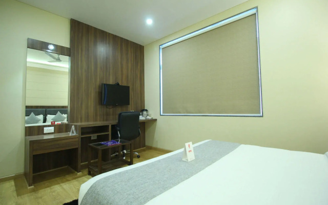 Hotel Limra Vadodara