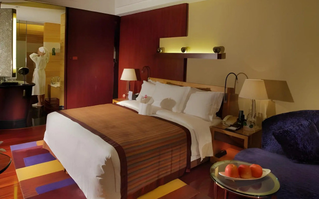 Zhuhai Charming Holiday Hotel