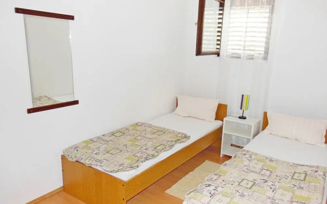 Apartments Antun