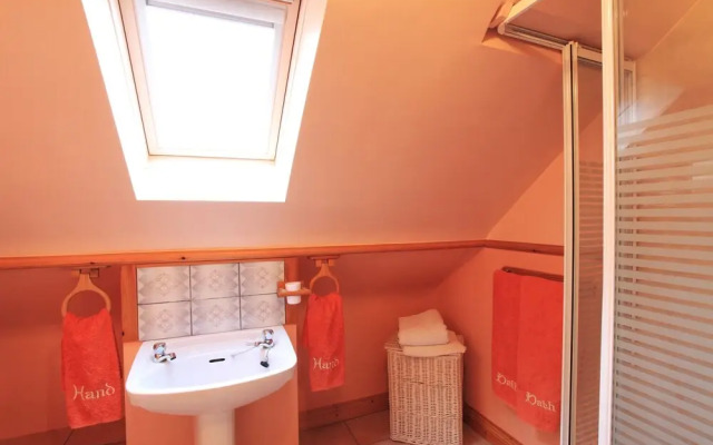 3 bed Seaview Cottage