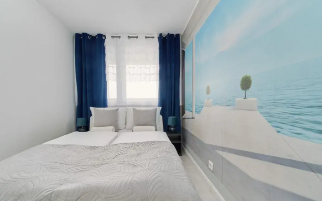 Family Apartment In Wroclaw By Renters (To Make Arrangement For Check In Please Contact The Property At Least 5 Days In Advance)
