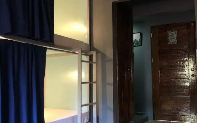 Aqua Hostel