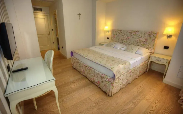 Hotel Grace