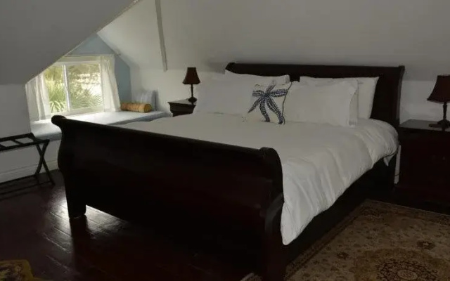The Londoner Bed & Breakfast