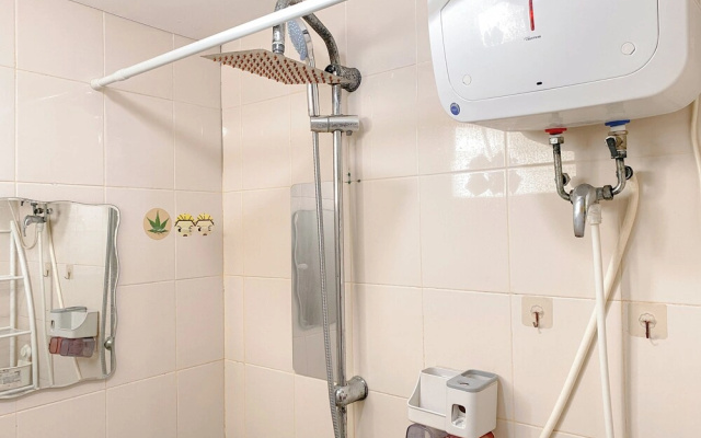 Restful And Tranquil 1Br At Apartment Bassura City