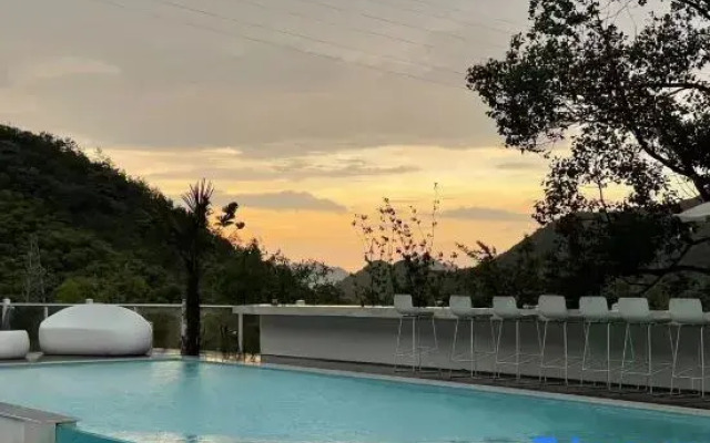 Mogan Xingye Star · Space-Themed Infinity Pool Garden Designer Boutique Stay