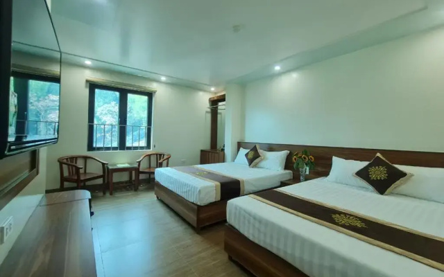 Dung Lai Hotel 173