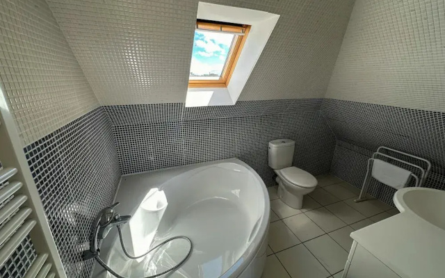 House in Ploudalmezeau With Beach Access
