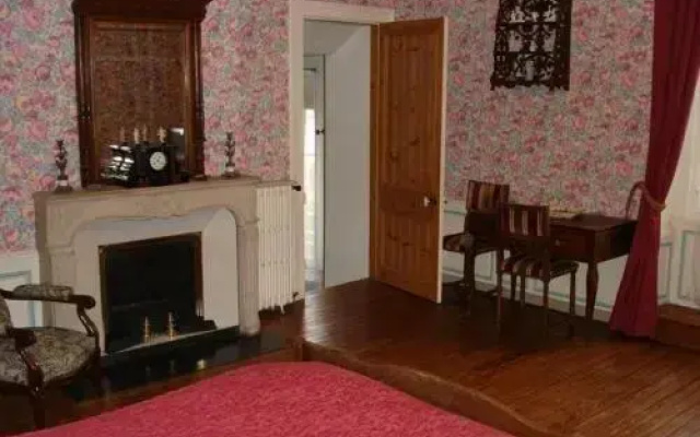 Le Gite Du Manoir d'Esneval