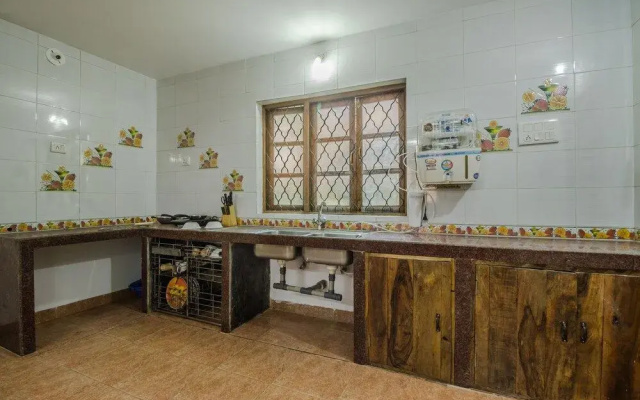 OYO 23075 Home Modern 3BHK Villa Saligao